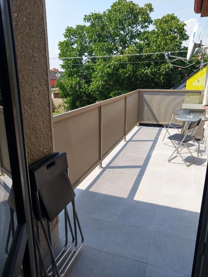 Alisa Apartments Kostomlaty nad Labem Εξωτερικό φωτογραφία
