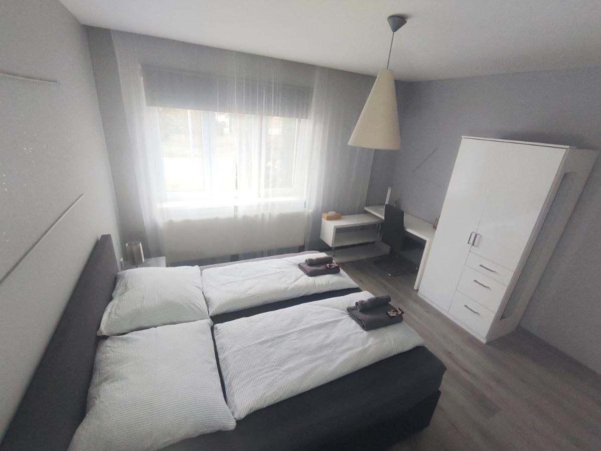 Alisa Apartments Kostomlaty nad Labem Εξωτερικό φωτογραφία